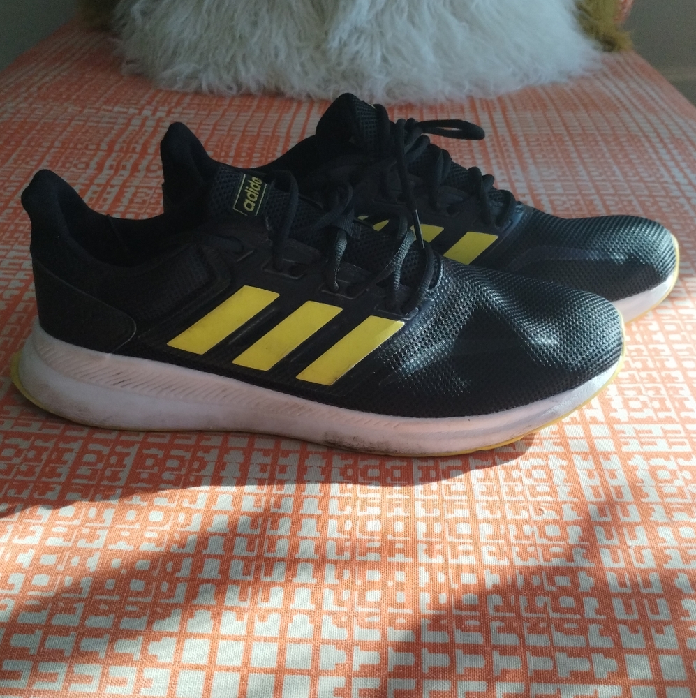 Men's Adidas shoes
